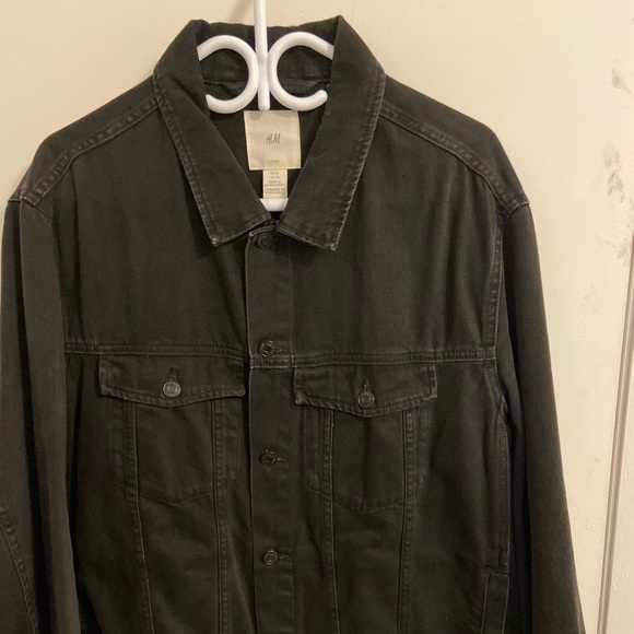 H&M denim jacket - Picture 1 of 3
